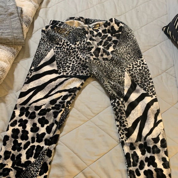 Leggings - Picture 1 of 3